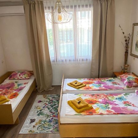 Guest House Hei Taka Созополь Экстерьер фото