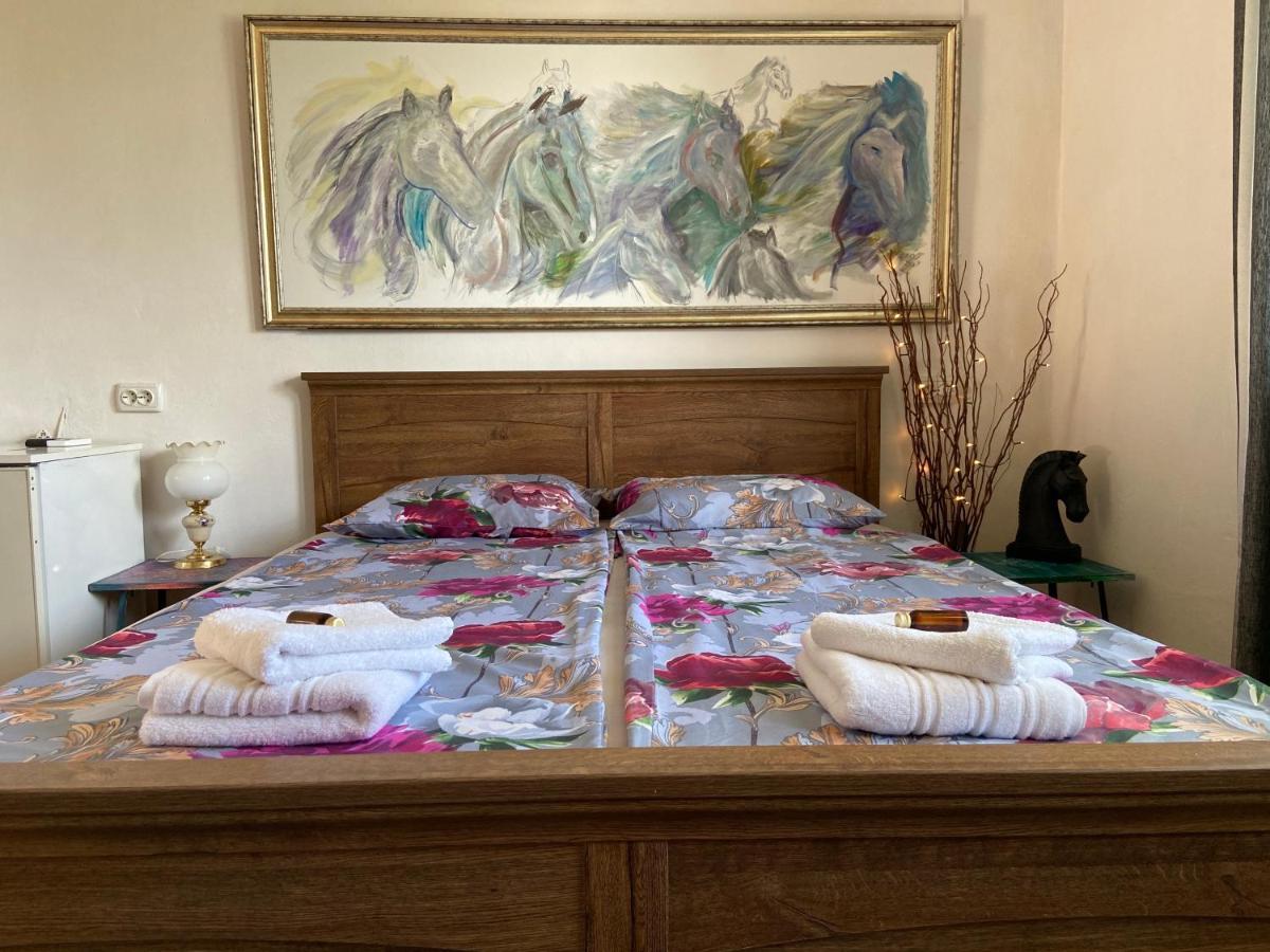 Guest House Hei Taka Созополь Экстерьер фото