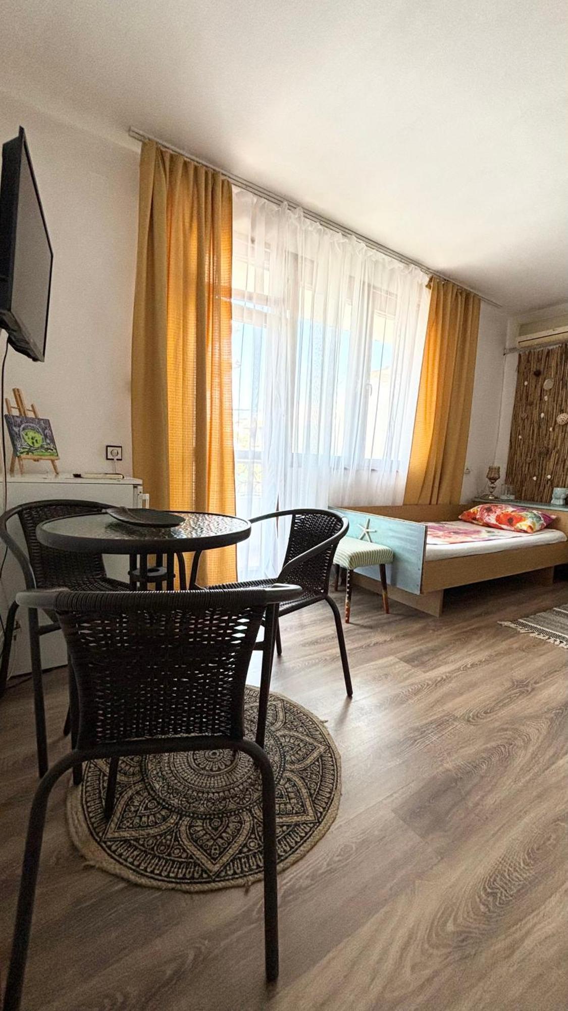 Guest House Hei Taka Созополь Экстерьер фото